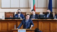 Бурные парламентские дебаты о переговорах между Скопье и Софией