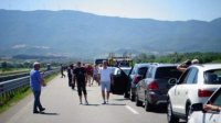 Очереди из автомобилей затруднили движение к болгарскому Черному морю