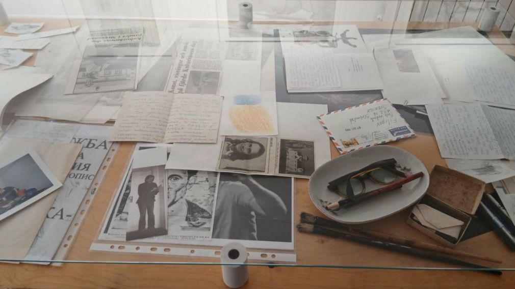 Илия Пашов, творивший в &laquo;Белой комнате&raquo;, превращенной в сакральное пространство