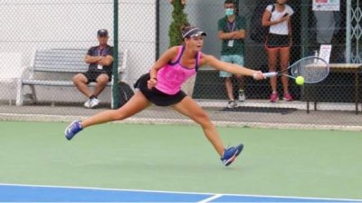 Болгарская теннисистка Юлия Стаматова вышла в четвертьфинал в Анталье