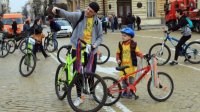 Звезды спорта возглавят велошествие за чистый воздух в Софии
