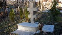 Крест в память о героях Освобождения в столичном районе Лозенец