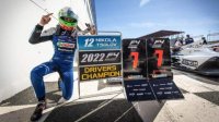 Никола Цолов выиграл Формулу-4 в Испании