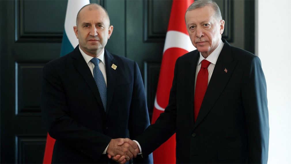 Радев в Анталье: Расширение сотрудничества является приоритетом для Болгарии и Турции