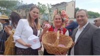 Болгария должна сохранить традиции в выращивании роз