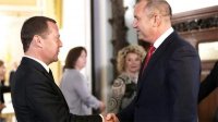 Президент Румен Радев встретился в Москве с премьер-министром Дмитрием Медведевым