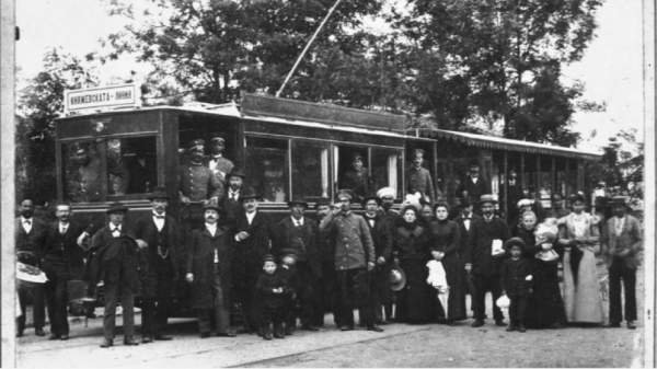 Прогулка в прошлое столичных трамваев и троллейбусов