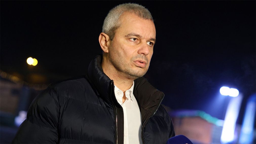 Лидер партии 