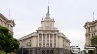 Три политических силы могут претендовать на второе место при проведении досрочных выборов