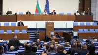 Парламент разрешил размещение американских самолетов на авиабазе &laquo;Безмер&raquo;