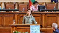 Спикером парламента вновь избрана Ива Митева