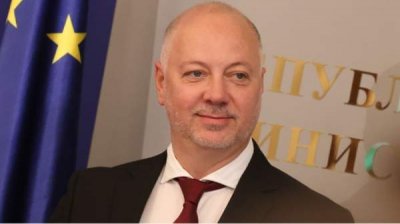 Премьер-министр Болгарии поздравил президента Молдовы с успехом на выборах