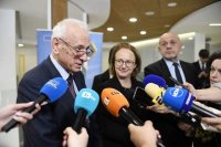 Экстренную помощь по воздуху будут оказывать восемь вертолетов
