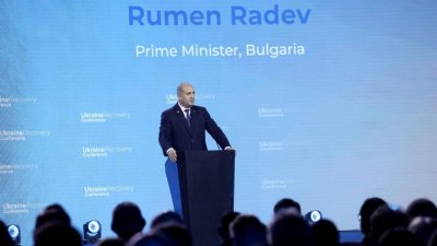 Румен Радев вновь призывает к прекращению войны в Украине