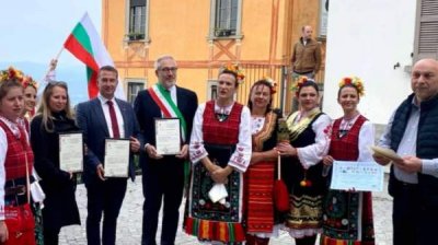 Болгары в Северной Италии популяризуют болгарскую историю, рассказывая о роде Славейковых