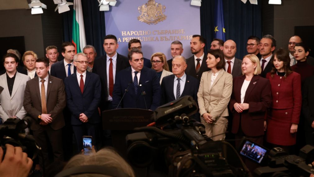 ПП-ДБ вносит в парламент предложение о возвращении машинного голосования