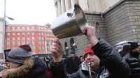 Протест в Софии владельцев и персонала ресторанов и заведений общепита