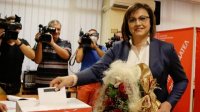 Корнелия Нинова одержала победу на выборах председателя БСП