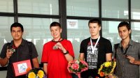 Болгарские школьники вернулись с наградами с Международной олимпиады по информатике в Канаде