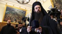 В Сливенской епархии новый митрополит, перед Синодом его встретили возгласами &quot;Недостоин&quot;