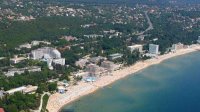 На черноморских курортах – пока без британских туристов