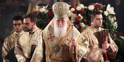 Архиепископ Богучарский Серафим Соболев торжественно был провозглашен святым
