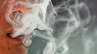 Заядлые курильщики в Болгарии составляют более 50%