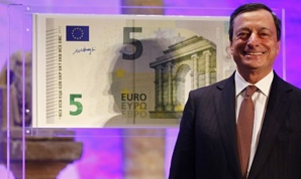 Новая банкнота евро теперь и на кириллице