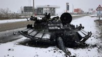 Зеленский: Россияне потеряли 10 тысяч солдат   Путин: Россия не предусматривает ввода военного положения