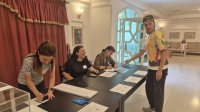 Выборы в рабочий день для болгар в Кувейте