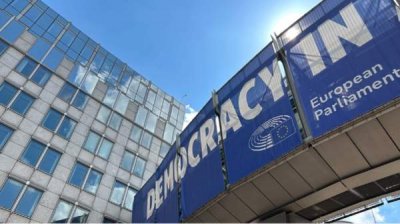 Либералы в Европарламенте будут расследовать арест мэра Варны