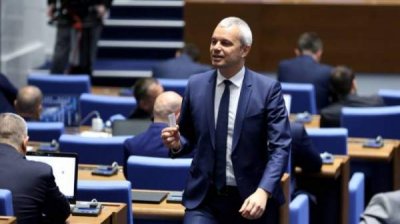 Депутаты обсуждают третий вотум недоверия правительству Желязкова
