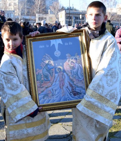 На Богоявление вода очищает мир для нового начала