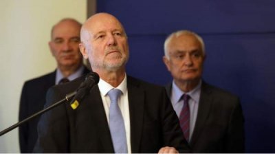 Министр Тагарев участвует в заседании Совета НАТО-Украина в Брюсселе