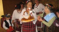 В Болгарии отмечается День родильной помощи - Бабиндень