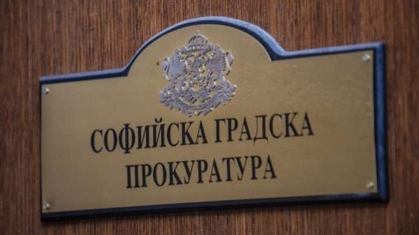 Прокуратура вызовет на допрос премьера Петкова из-за ареста Борисова