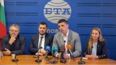 ДБ и ДПС–ДПС назвали неприемлемым предложение президента о референдуме