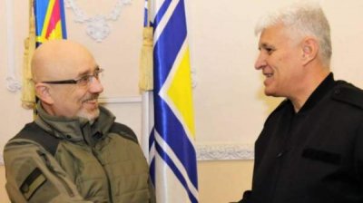 Министр обороны Болгарии находится в Украине