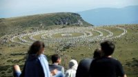 Собрание «Белого братства» Дынова в горах Рила снова привлекло множество последователей и туристов