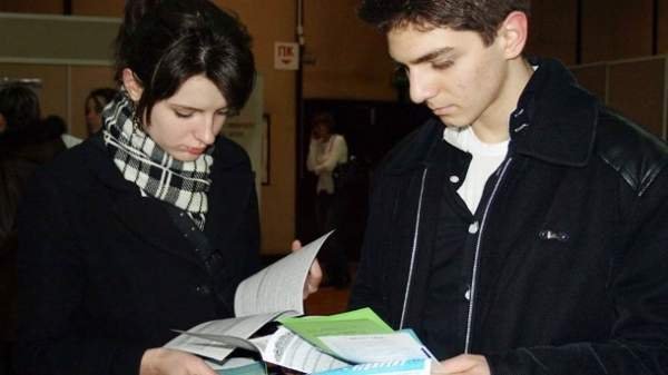 Студенческие кредиты – возможность равного доступа болгар к образованию