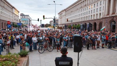 Протест против правительства заблокировал центр Софии