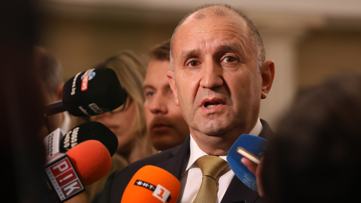 Премьер-министр подчеркнул, что глава МИД ничего не подписывала в Киеве