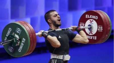Тяжелоатлет Ангел Русев стал чемпионом Европы в пятый раз подряд