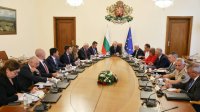 Государство предпринимает меры по охране стратегических объектов и складов
