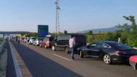 Продолжаются пробки на границе с Грецией у пункта «Кулата-Промахон»