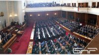 Парламент требует от правительства внесения проектов законов по Плану восстановления