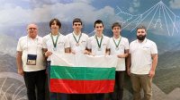 Болгарские школьники - с пятью медалями IPhO