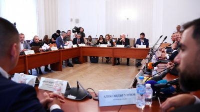 Комиссия по обороне одобрила размещение американских самолетов в Безмере