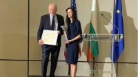 Джон Войт получил Специальную премию консула Болгарии в Лос-Анджелесе