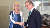 Министр юстиции Цецка Цачева встретилась с комиссаром ЕС по вопросам безопасности Джулианом Кингом